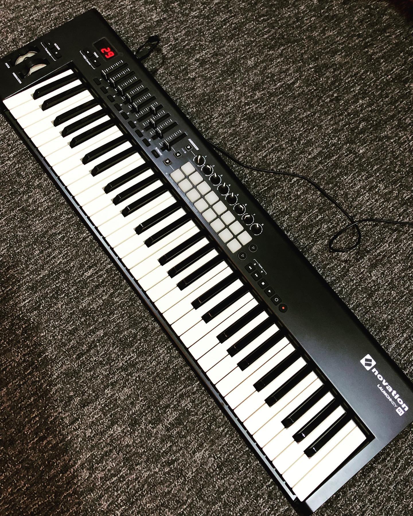 Novation Launchkey 61 MK3