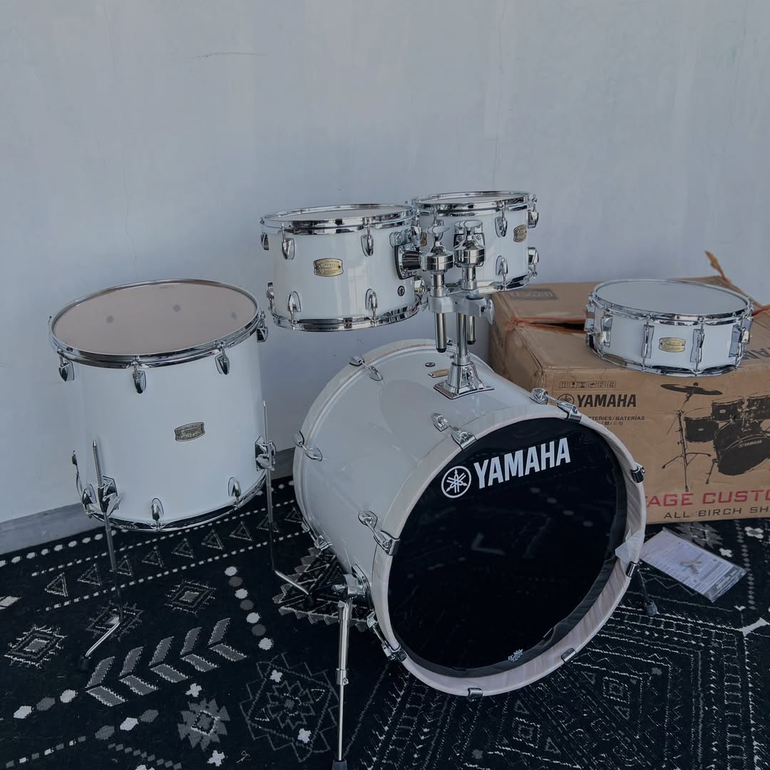 Yamaha Drumset · 5 Pieces