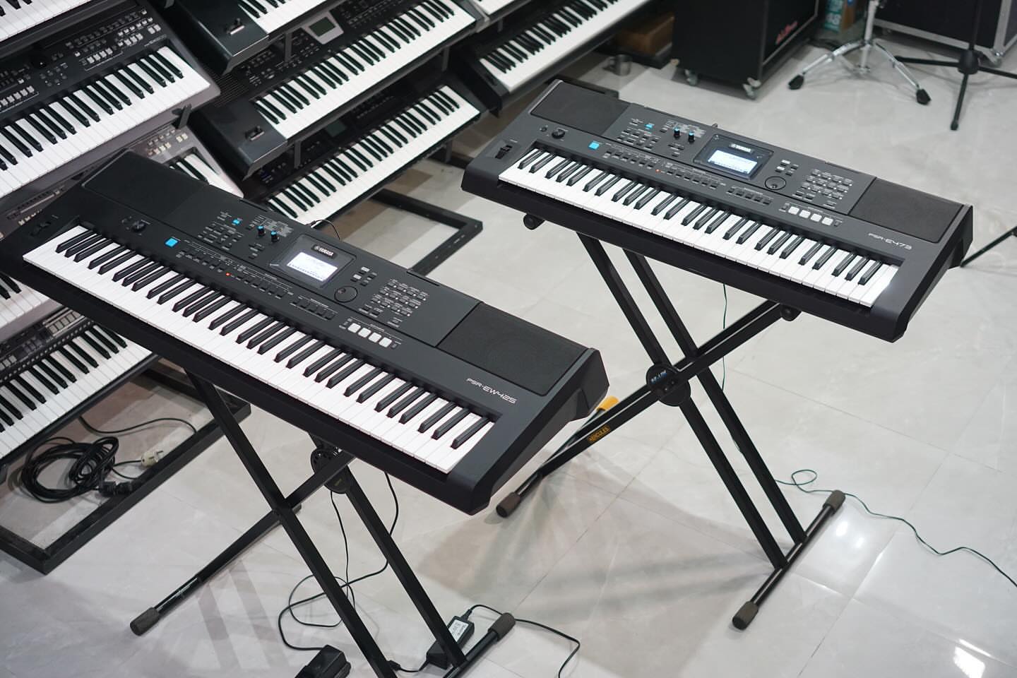 Yamaha PSR-EW425