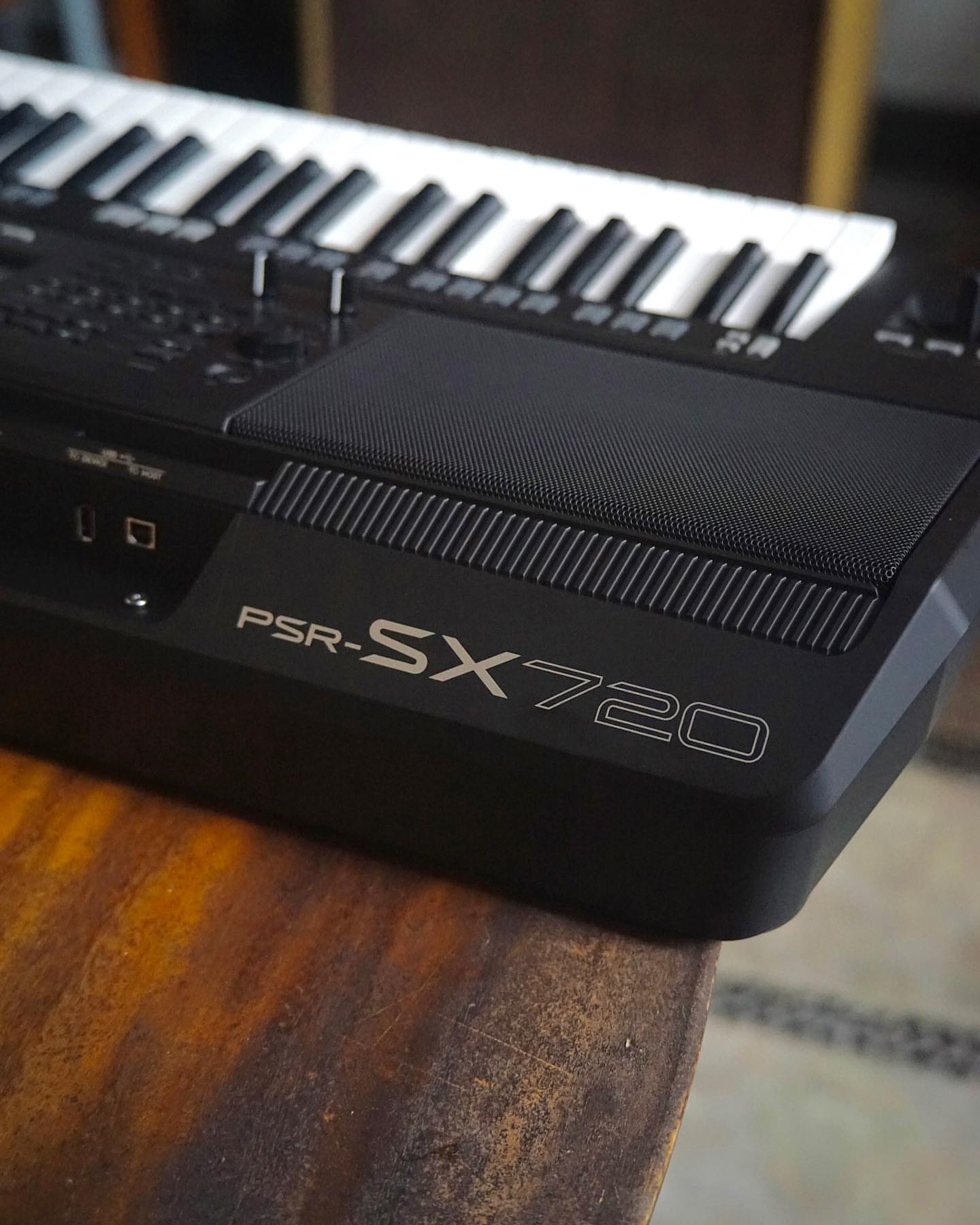 Yamaha PSR-SX720 (Refurbished), refurbished