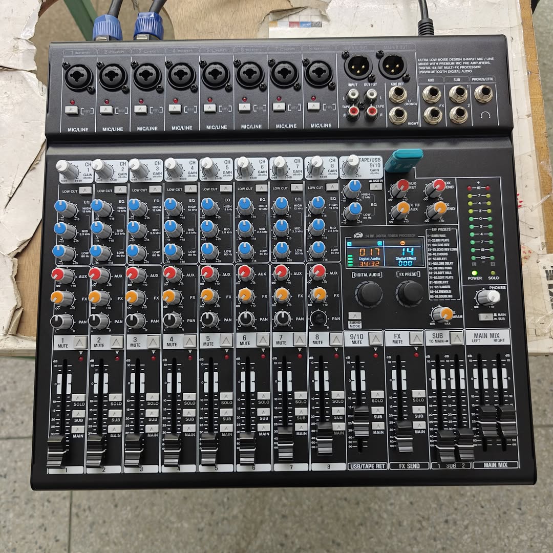 8-Input Analog Mixer